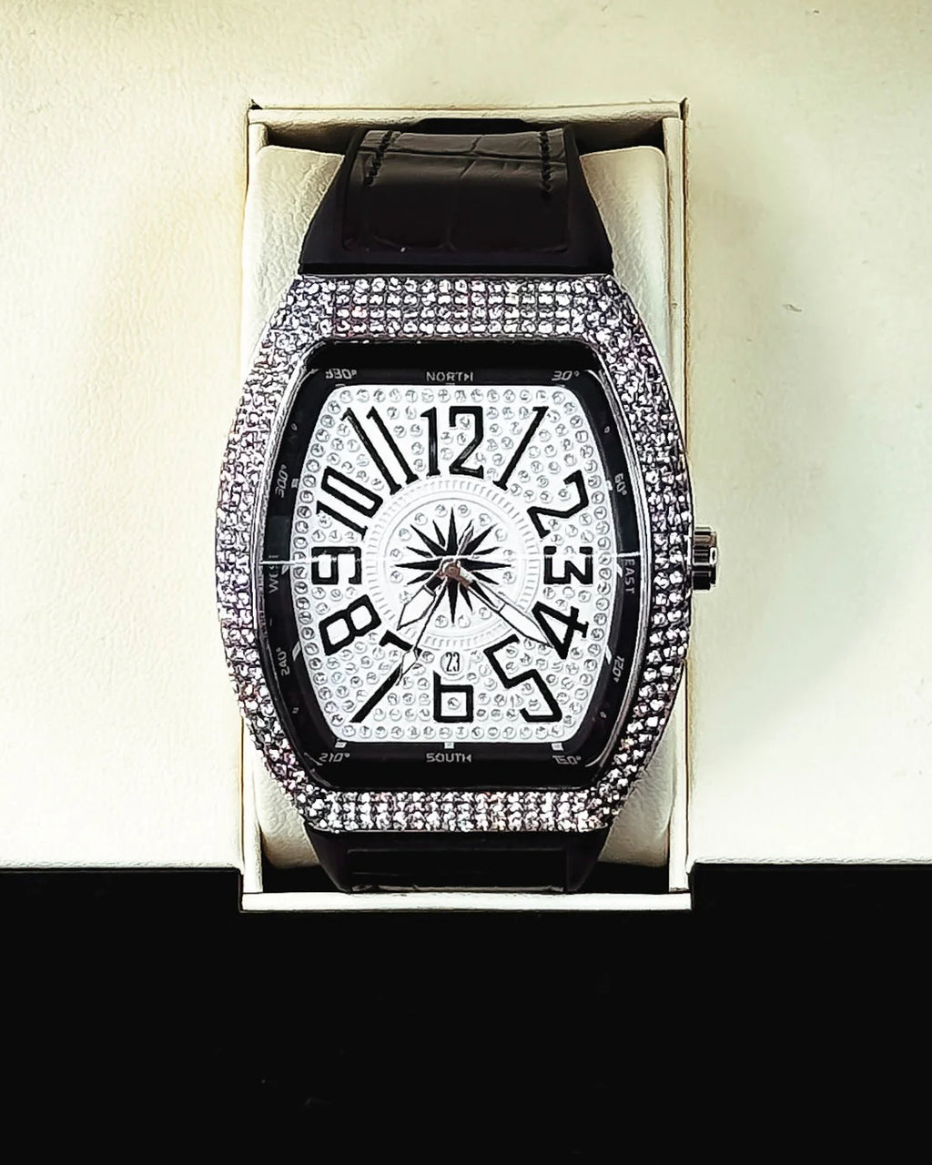 Frank Muller Vanguard Diamond Watch - Tonneau Case