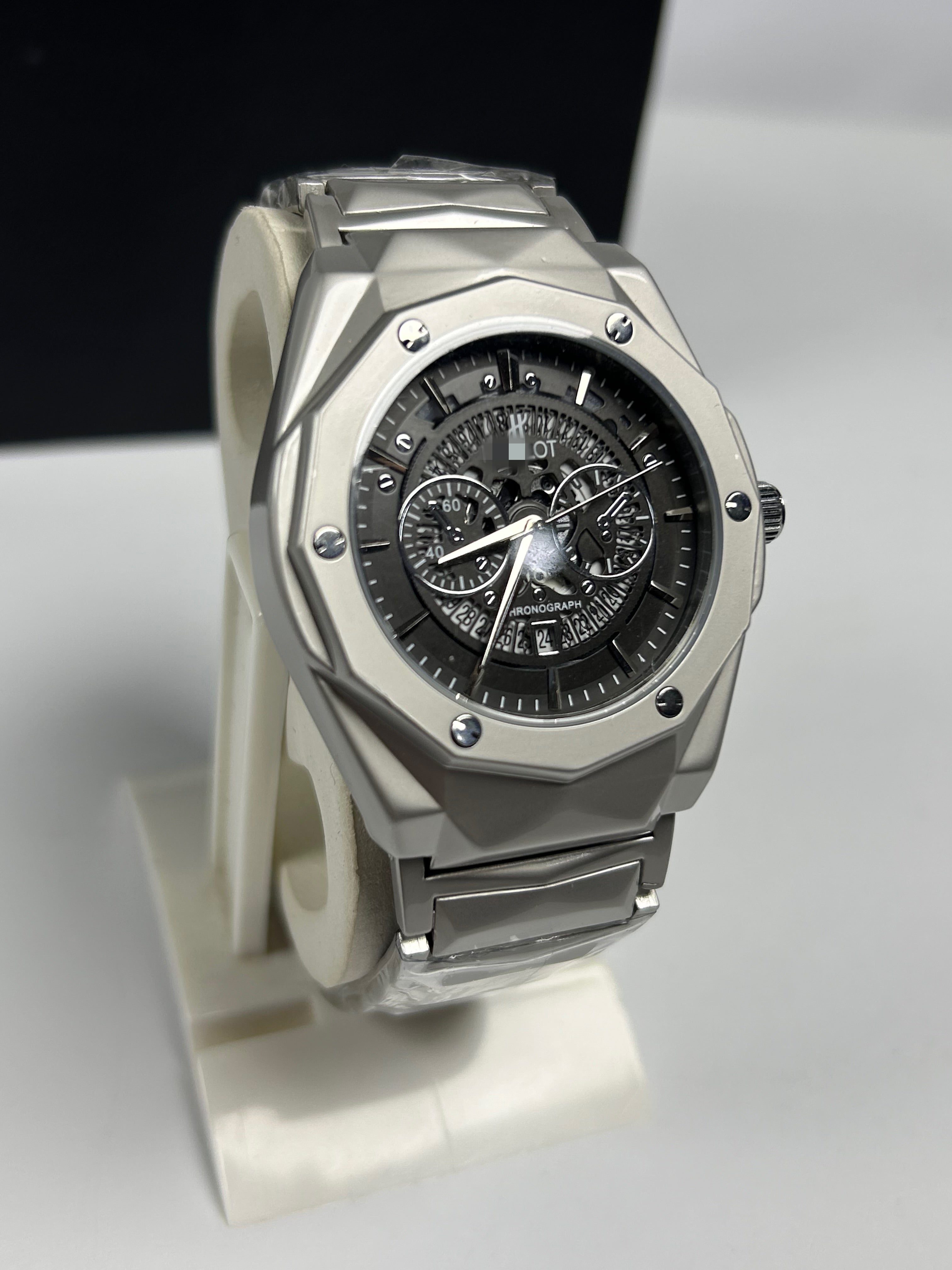 Diomand Cut chain watch