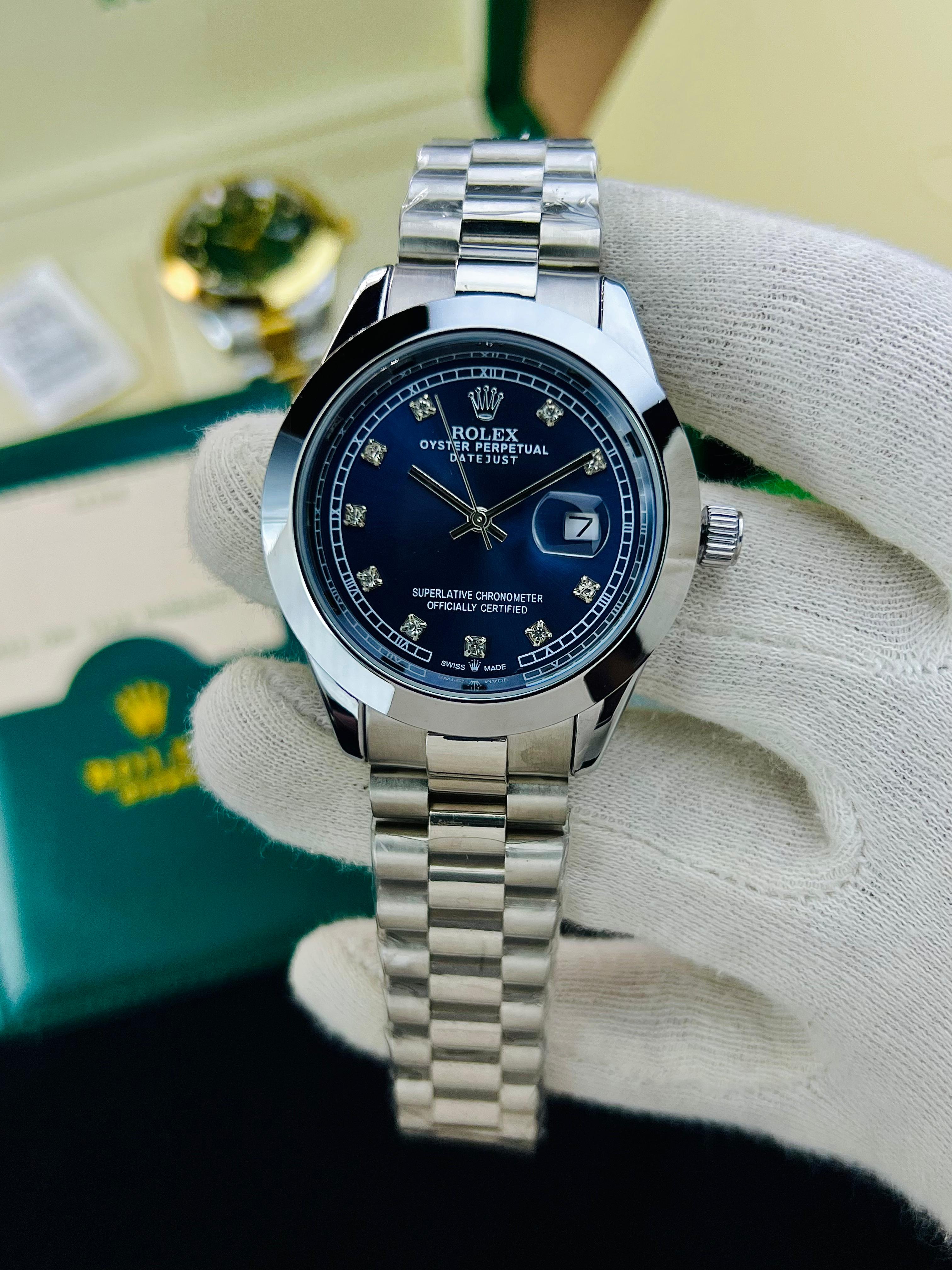 Oyster (Silver Blue)