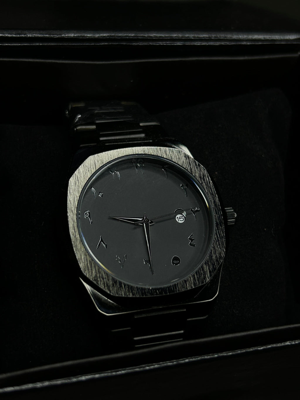 Metallic Arabic AURA